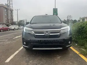 Honda Pilot Touring AWD 2019 Black