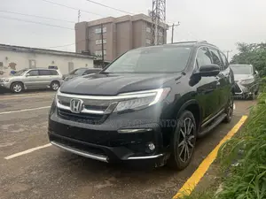 Honda Pilot Touring AWD 2019 Black