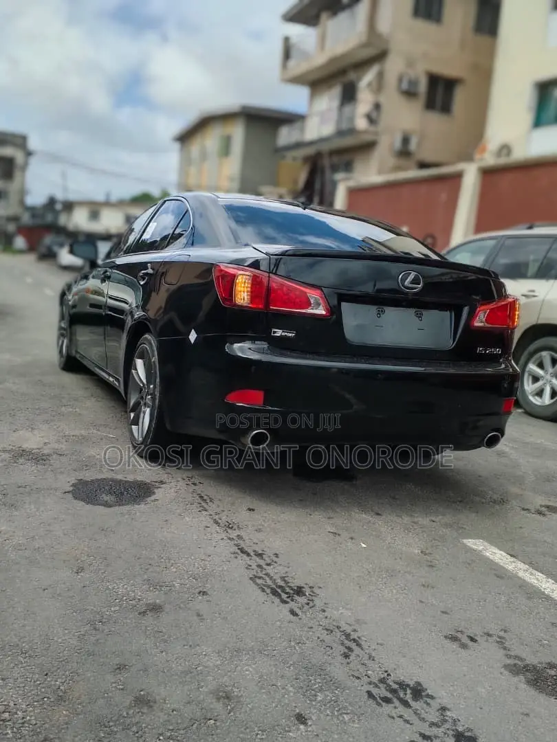 Lexus IS 250 2012 Black