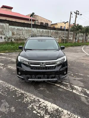 Honda Pilot Touring AWD 2019 Black
