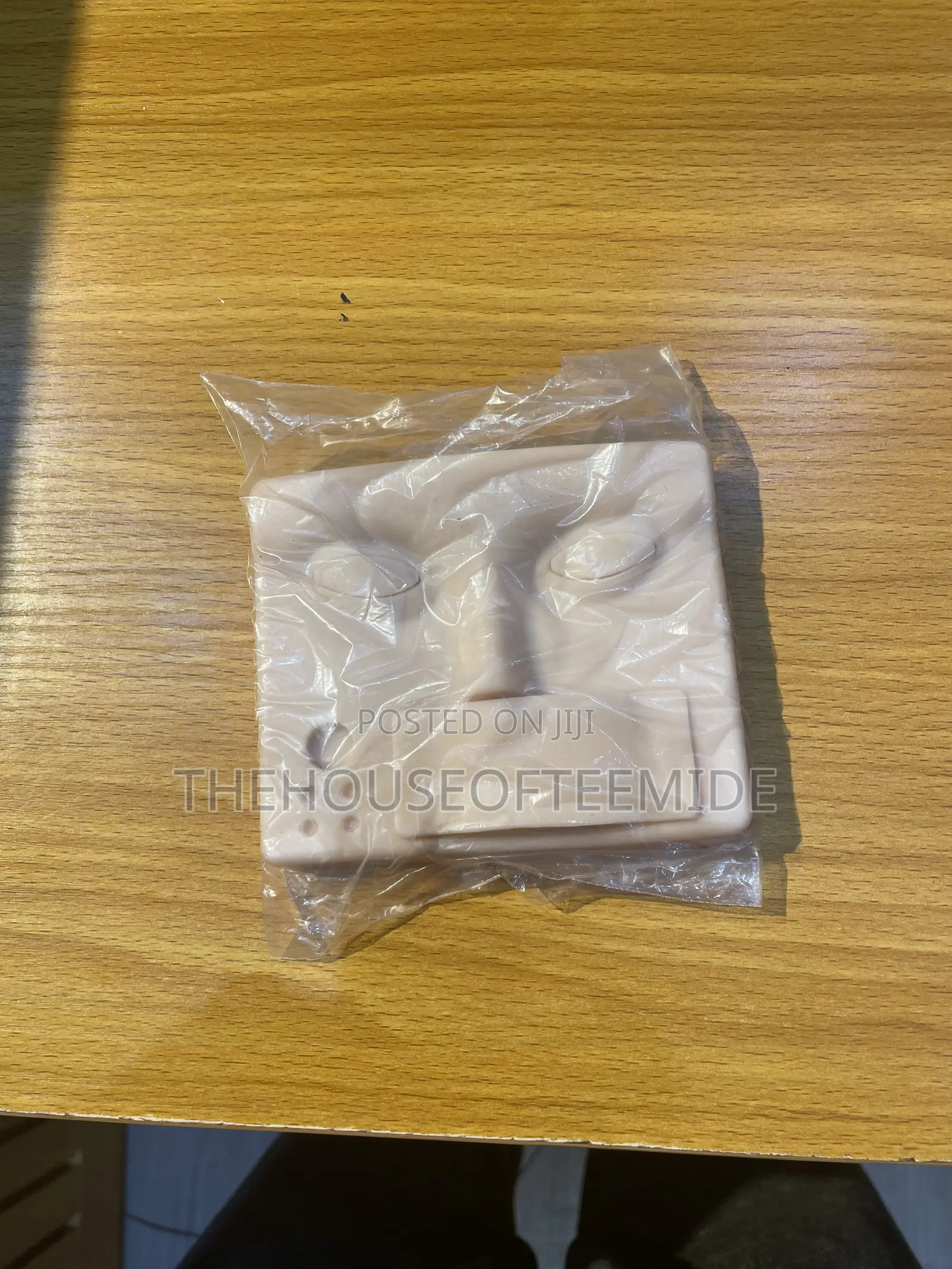 Silicone Face Makeup/Lip Filler Practice Pad