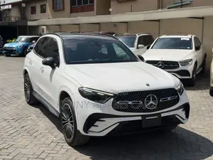 Mercedes-Benz GLC-Class GLC 300 4MATIC AWD 2023 White