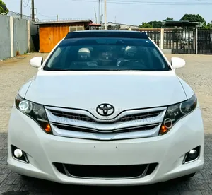 Toyota Venza 2011 White