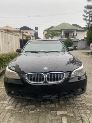 BMW 525i 2005 Black