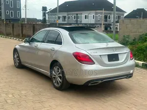 Mercedes-Benz C300 2016 Silver