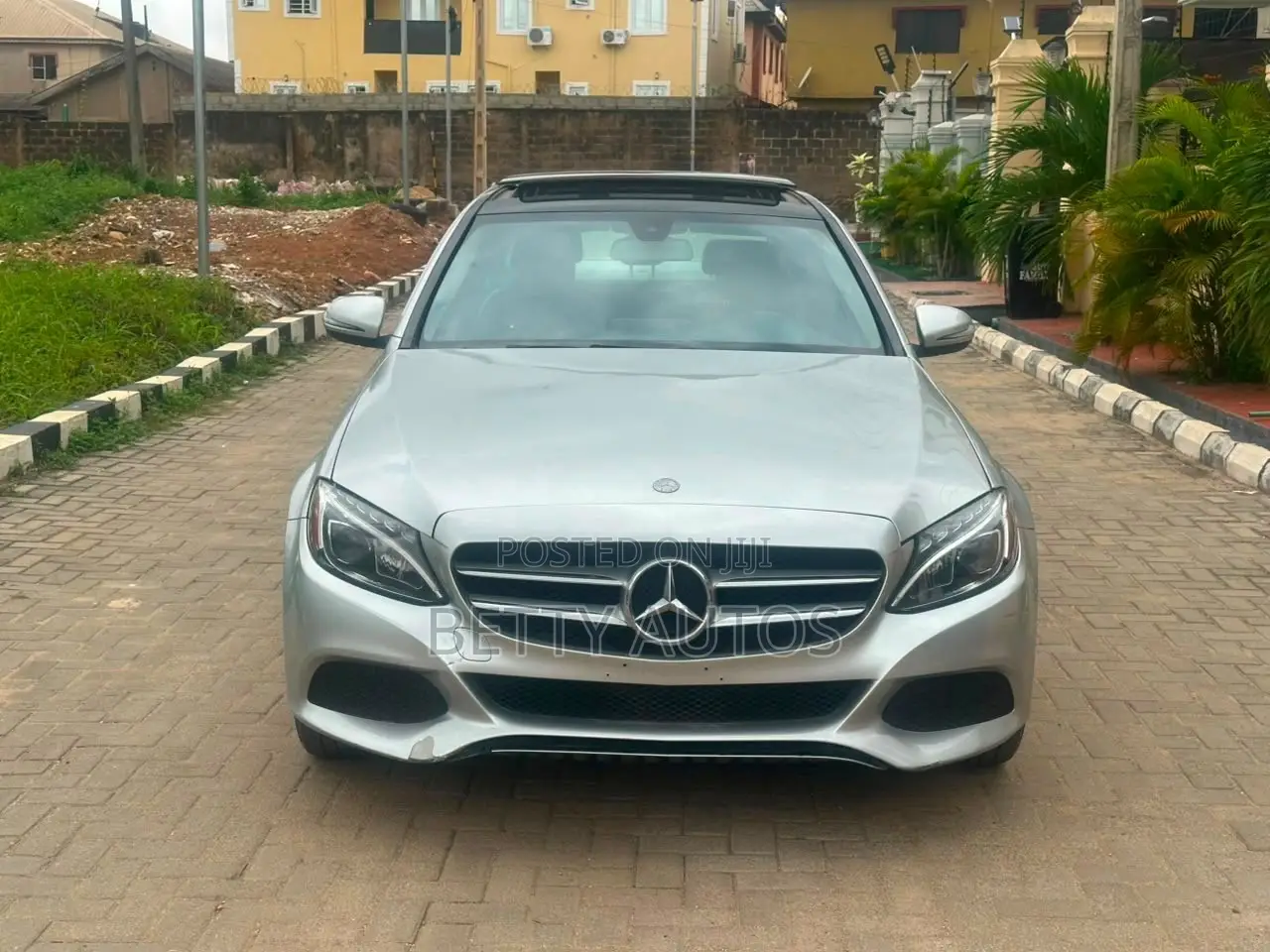 Mercedes-Benz C300 2016 Silver