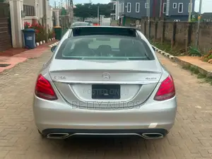 Mercedes-Benz C300 2016 Silver