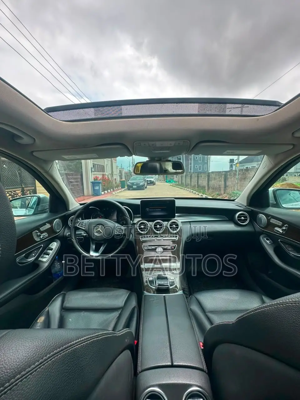 Mercedes-Benz C300 2016 Silver