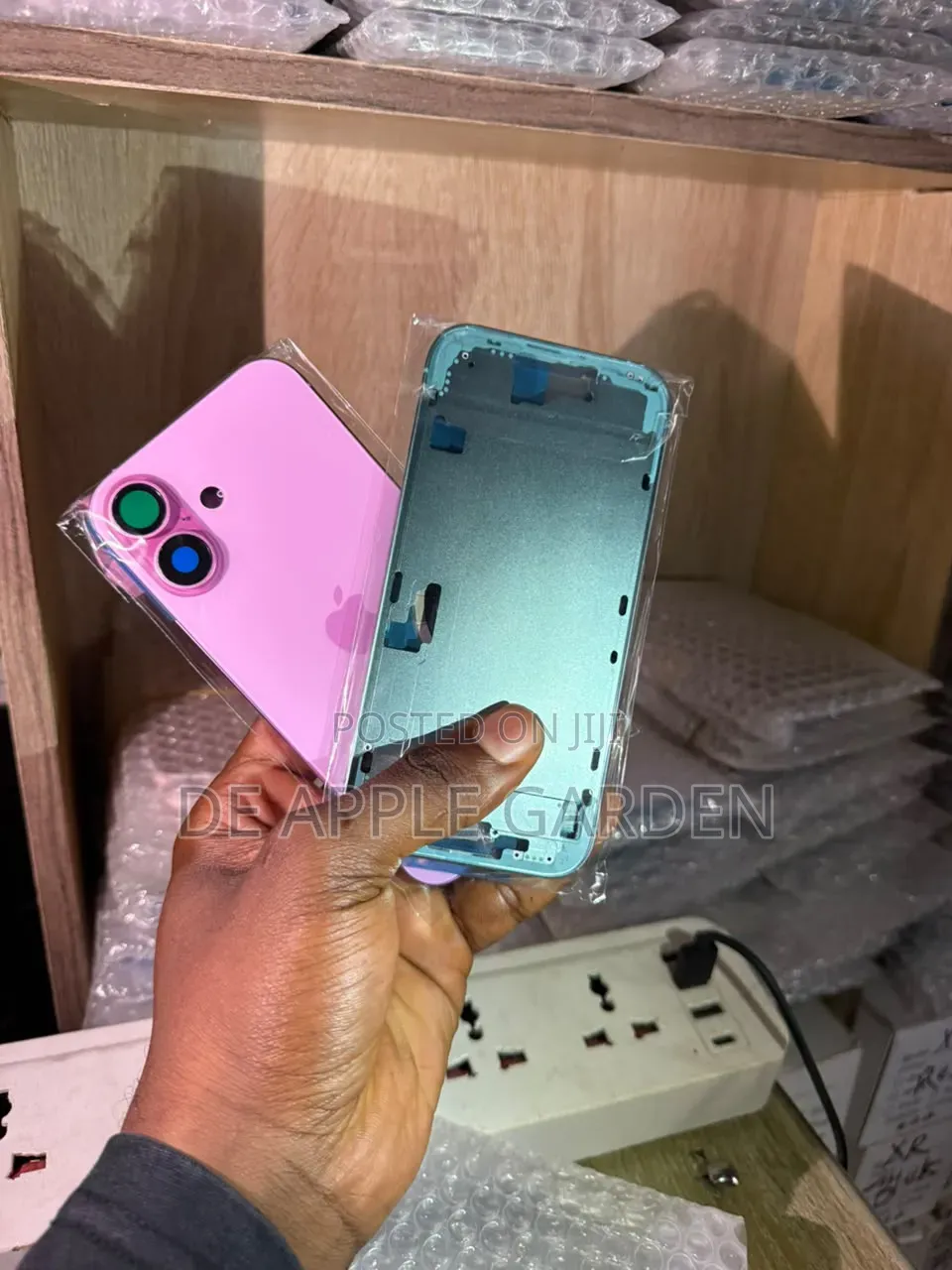 iPhone 15 and 16 Casing