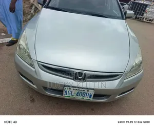 Honda Accord 2006 Silver