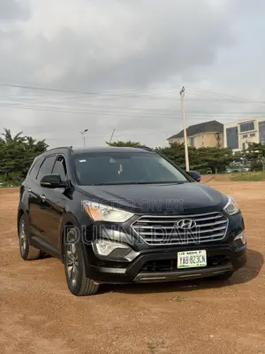 Hyundai Santa Fe 2013 Black