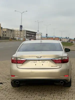 Lexus ES 2015 Gold