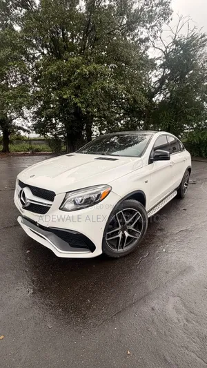 Mercedes-Benz GLE-Class 2016 White