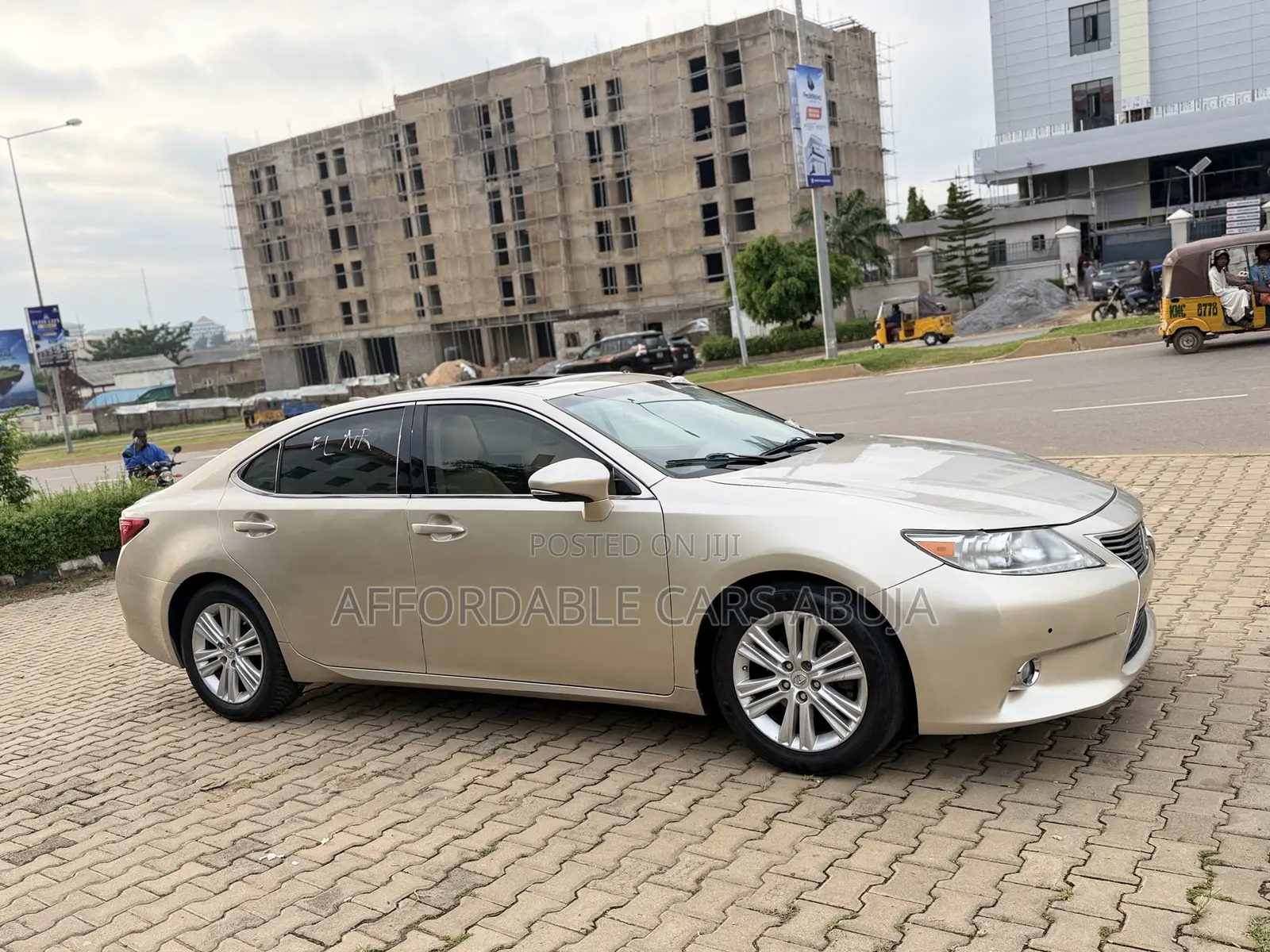 Lexus ES 2015 Gold