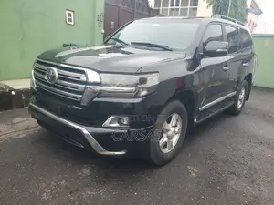 Toyota Land Cruiser 4.0 V6 GX 2011 Black