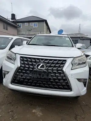 Lexus GX 460 Luxury 2016 White