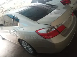Honda Accord 2013 Gold