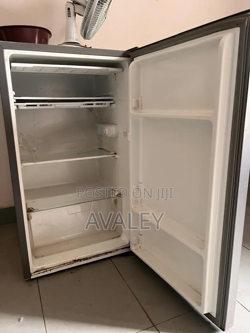 Hisense Fridge 90L
