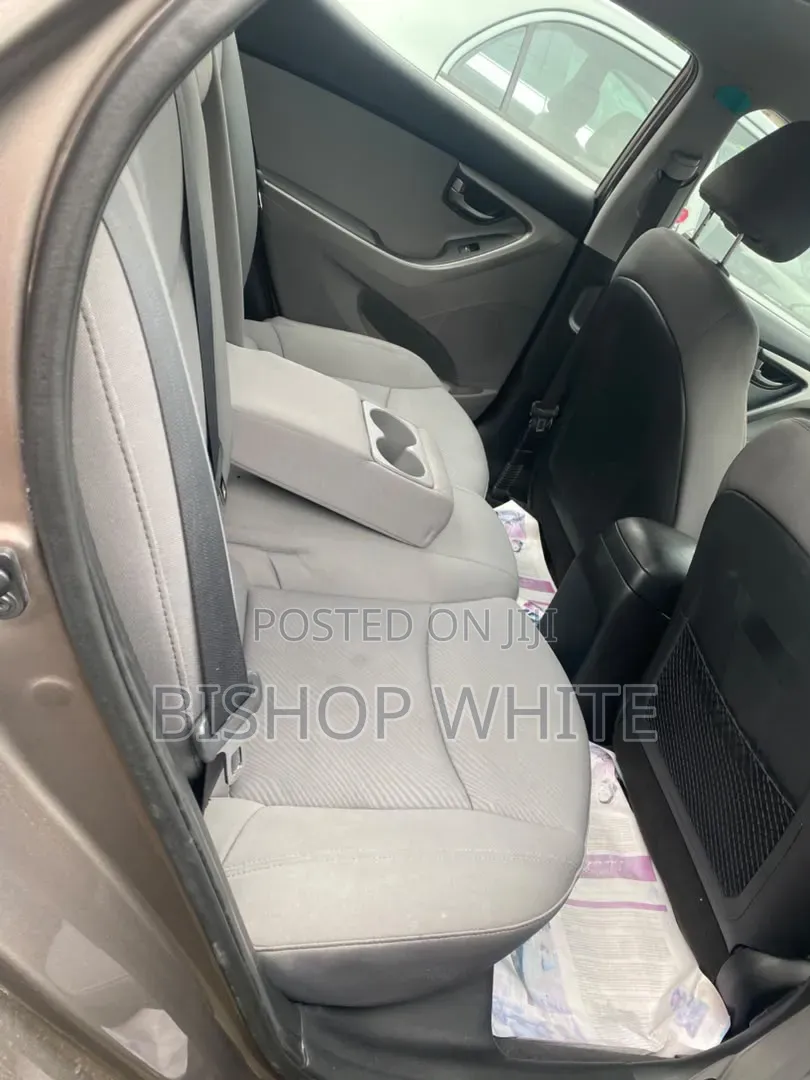 Hyundai Elantra 2013