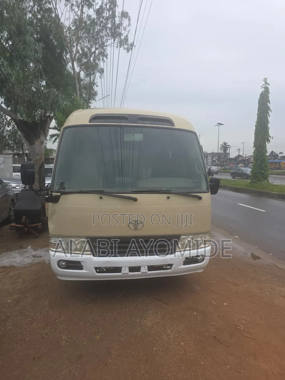 Toyota Coaster 2014 Beige