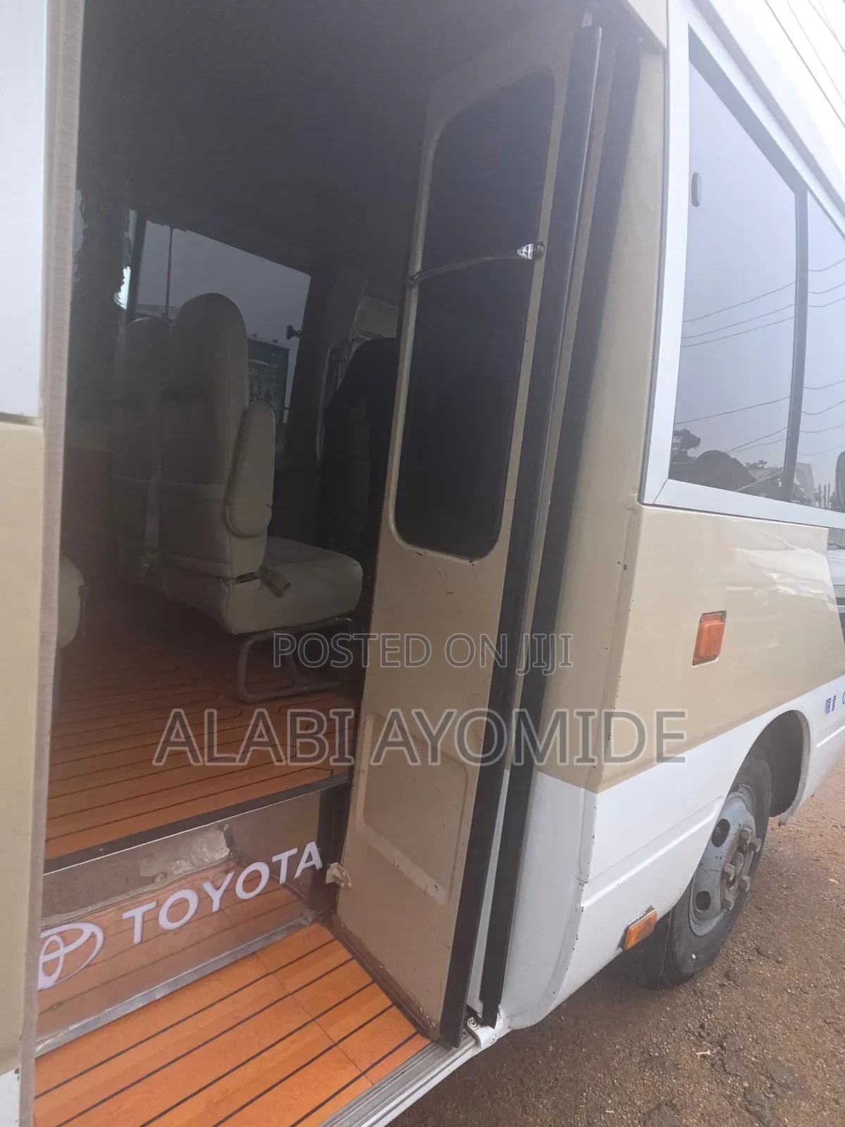 Toyota Coaster 2014 Beige