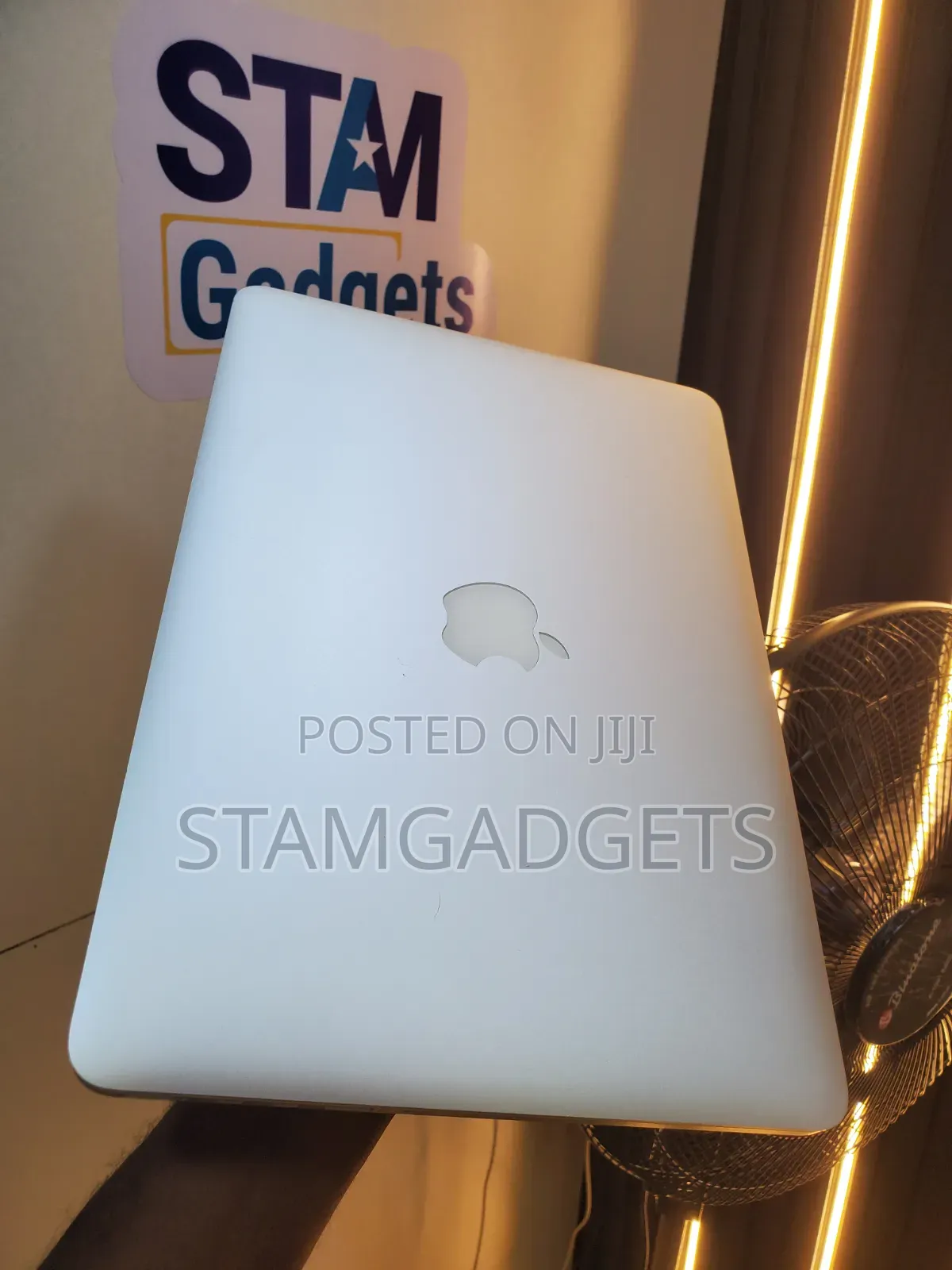 Laptop Apple MacBook Pro 2015 8GB Intel Core i5 SSD 250GB