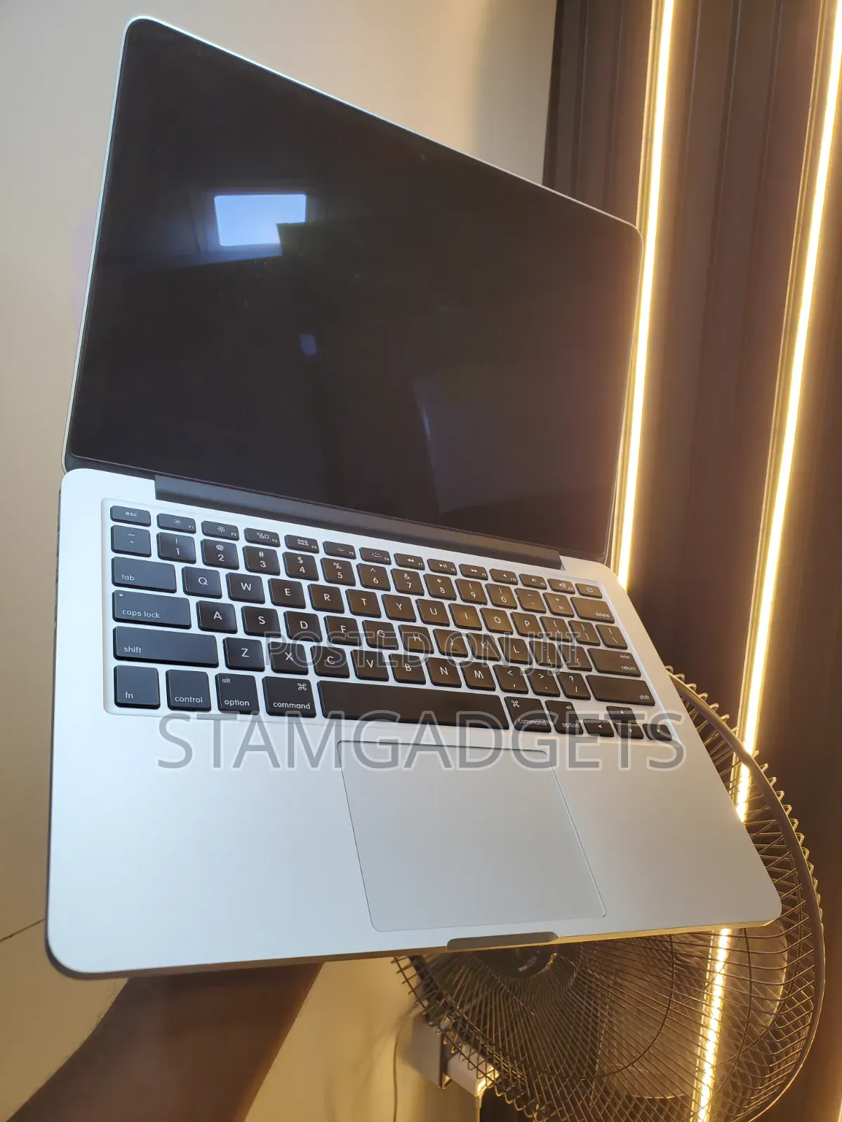 Laptop Apple MacBook Pro 2015 8GB Intel Core i5 SSD 250GB