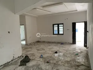 2bdrm Block of Flats in Oluyole for rent