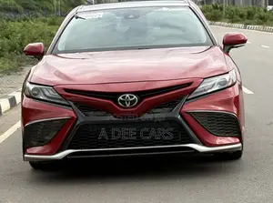 Toyota Camry XSE V6 2022 Red