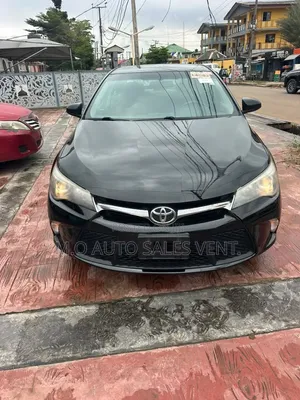 Toyota Camry SE 4dr Sedan (2.5L 4cyl 6A) 2017 Black