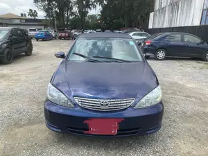 Toyota Camry LE 4dr Sedan (2.4L 4cyl 4A) 2004 Blue