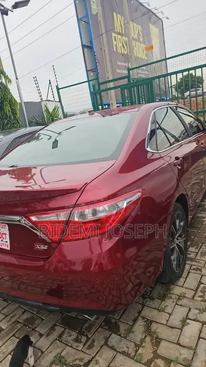 Toyota Camry XSE 4dr Sedan (2.5L 4cyl 6A) 2015 Red