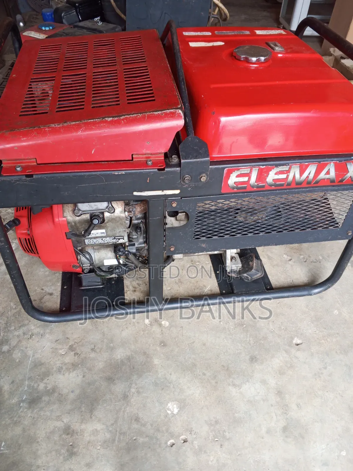Honda ELEMAX Petrol Generator