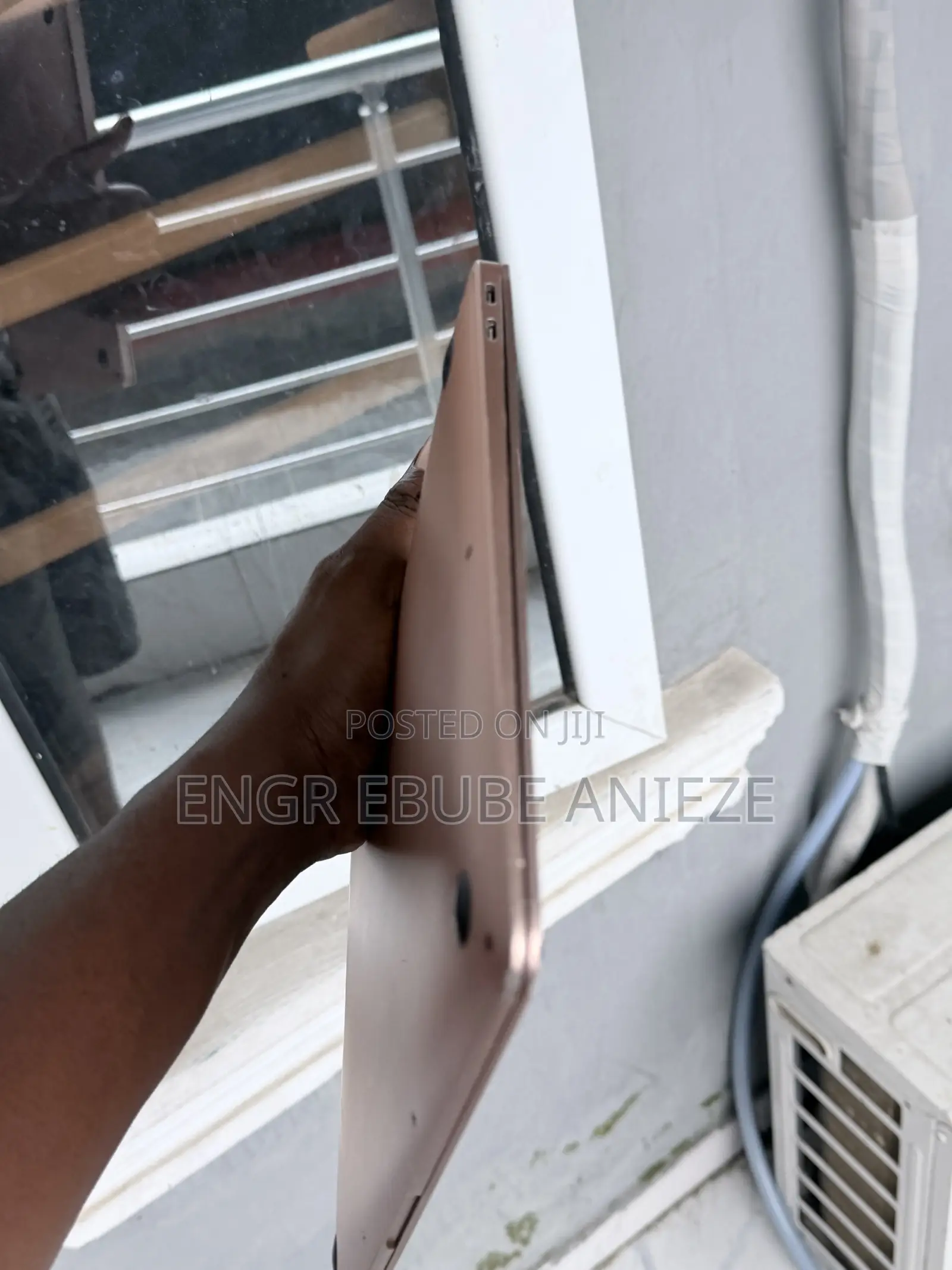 Laptop Apple MacBook Air 2020 8GB Intel Core i5 SSHD+SSD 512GB