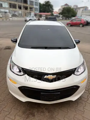 Chevrolet Bolt EV 2021 White