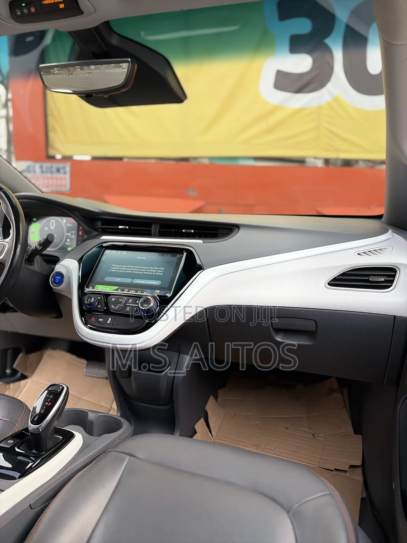 Chevrolet Bolt EV 2021 White
