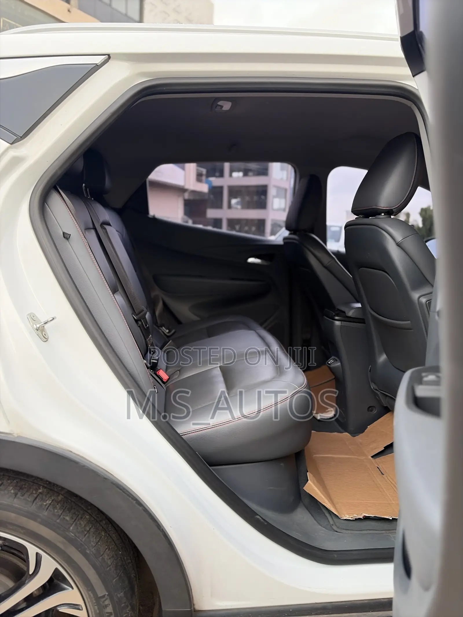Chevrolet Bolt EV 2021 White