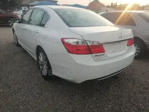 Honda Accord 2014 Gold