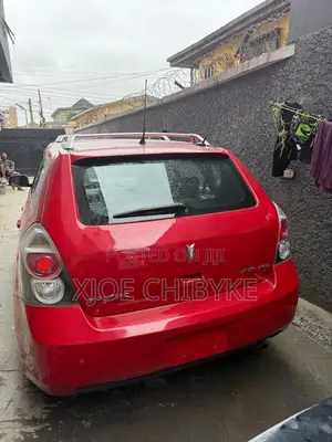 Pontiac Vibe 2009 Red