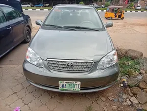 Toyota Corolla LE 2005 Gray