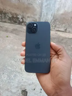 Apple iPhone 15 128 GB Black