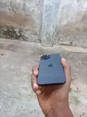 Apple iPhone 15 128 GB Black