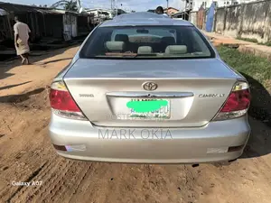 Toyota Camry 2006 Silver