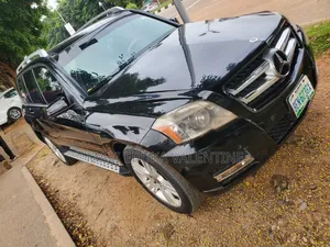 Mercedes-Benz GLK-Class 2011 Matt Black