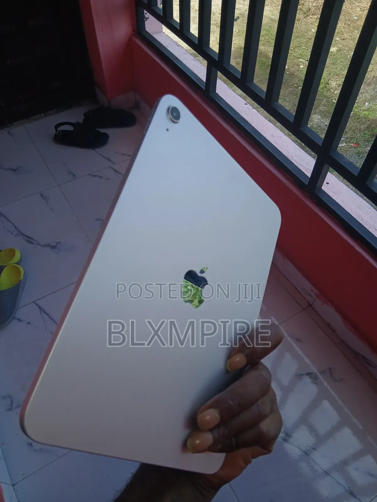 Apple iPad (2025) 128 GB Silver