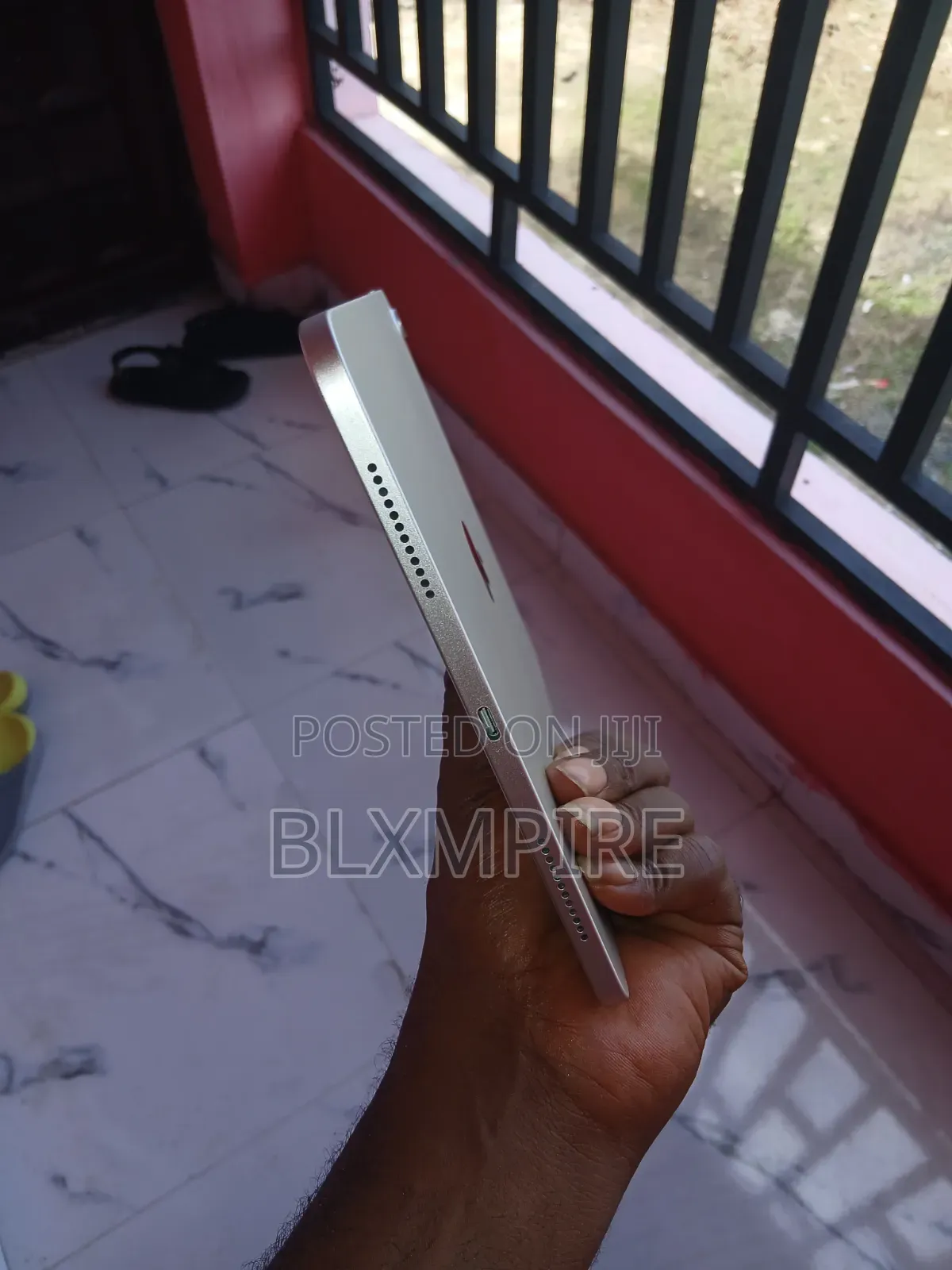 Apple iPad (2025) 128 GB Silver