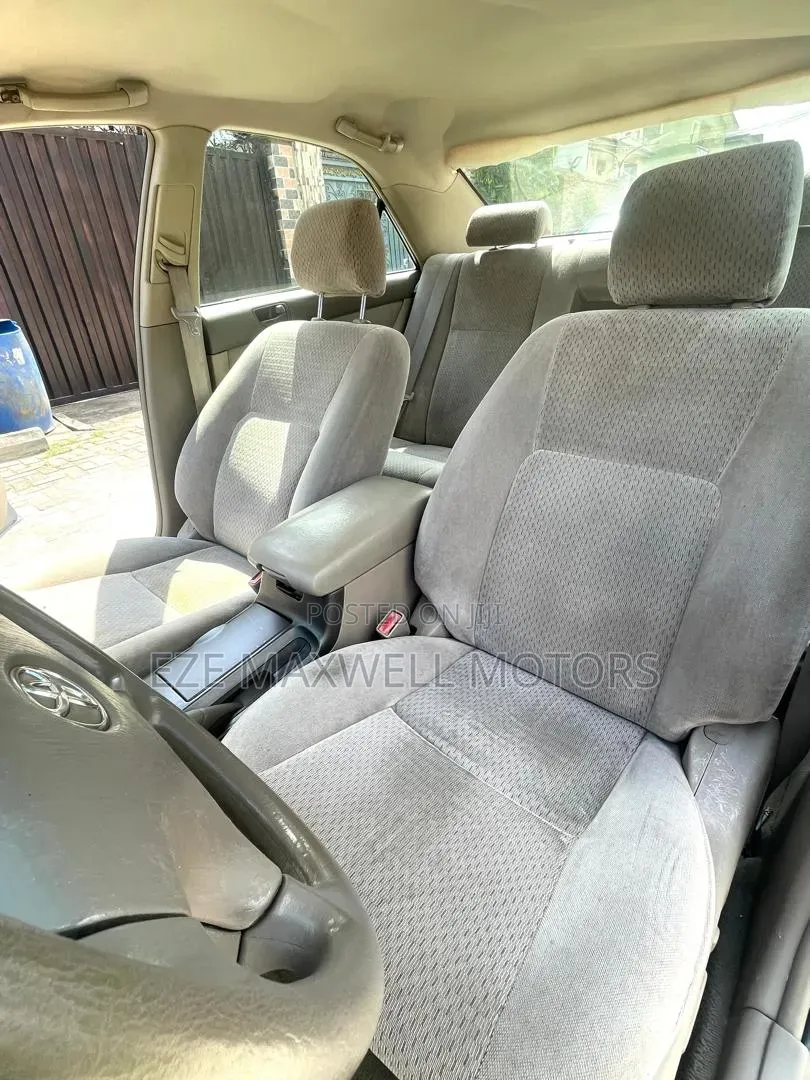 Toyota Camry 2005 Blue