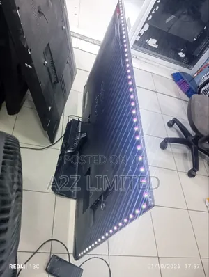 55inch TV With Inbuilt Decoder