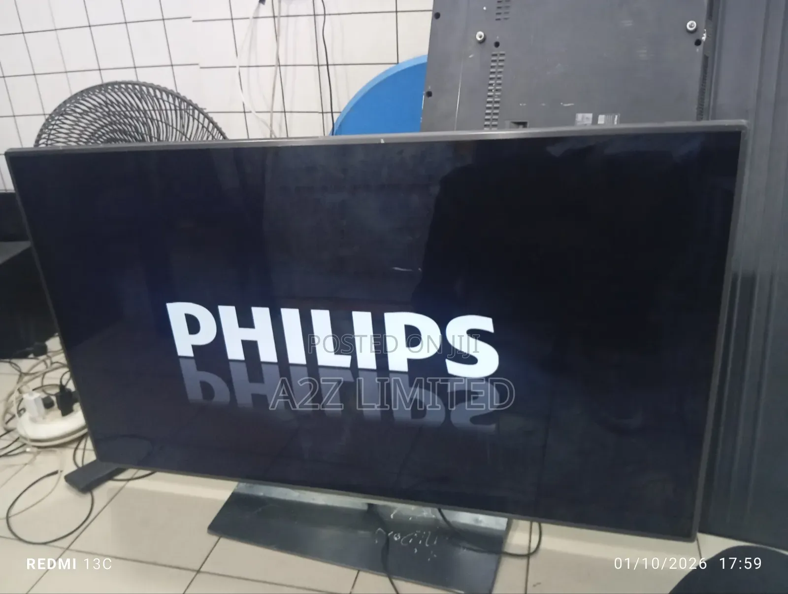 55inch TV With Inbuilt Decoder