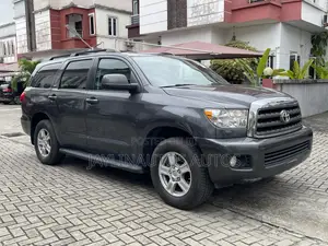 Toyota Sequoia 2012 Gray